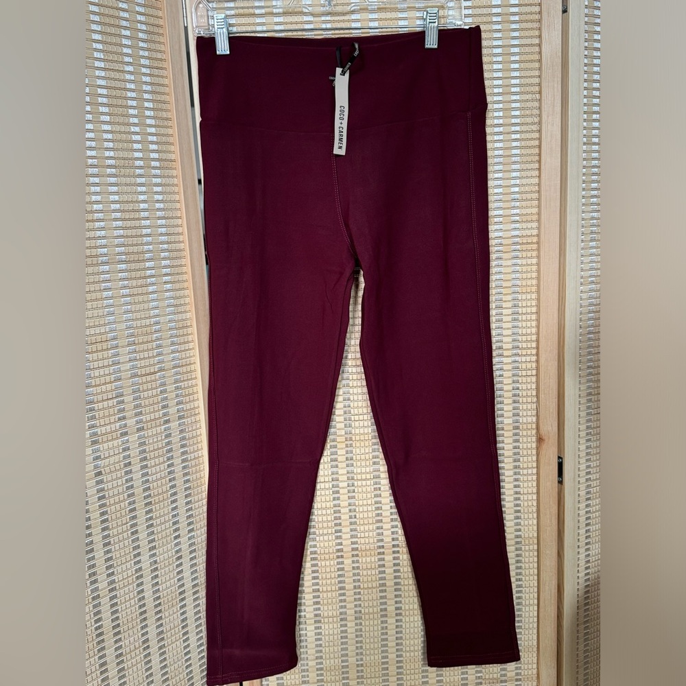 NEW Coco + Carmen Burgundy Jasmine Leggings L